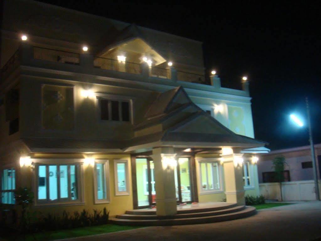 The Target Residence Chiang Rai Zewnętrze zdjęcie